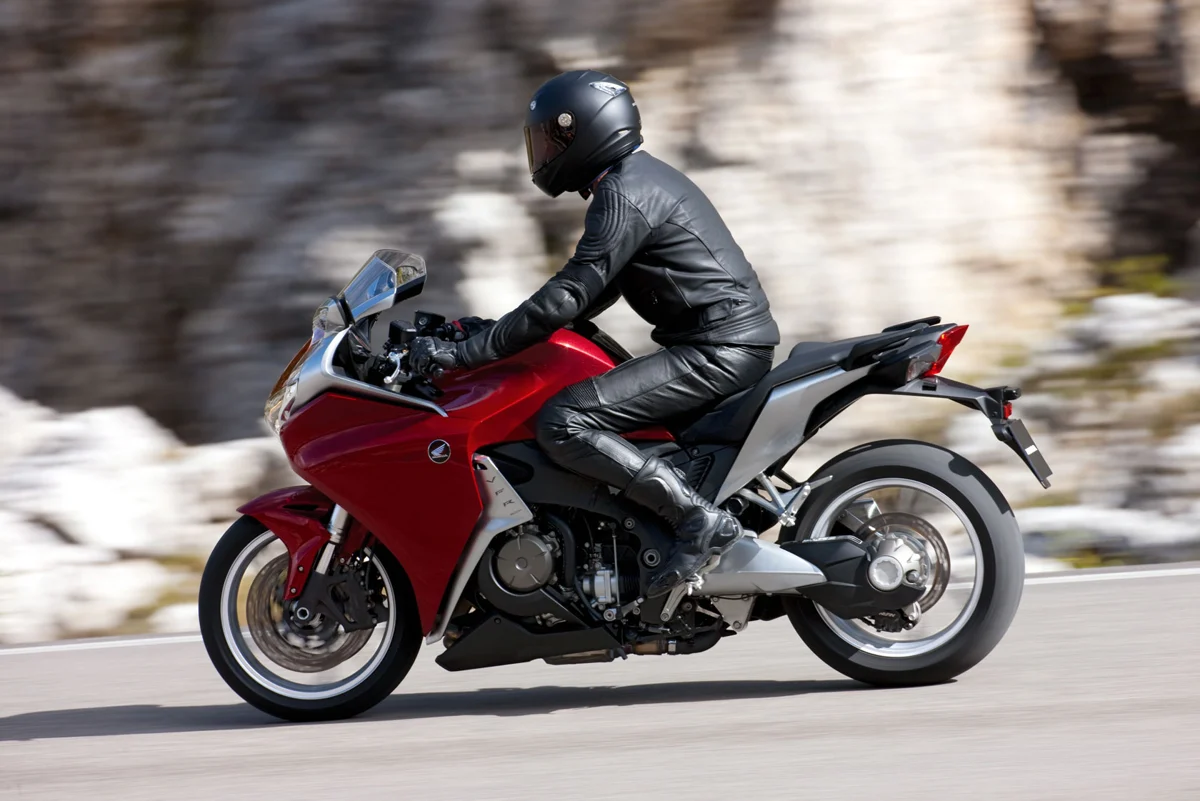 BT-MOTOの製品・装着例